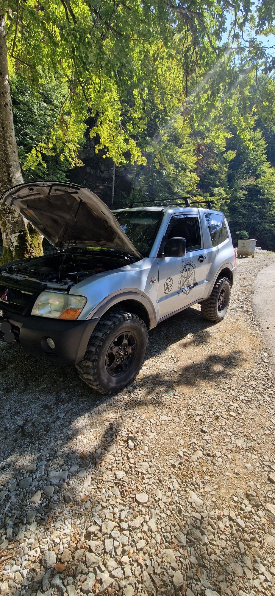 Vand/schimb(Duster 4x4)Mitsubishi Pajero mk3 an2006 2.5d autoutilitara