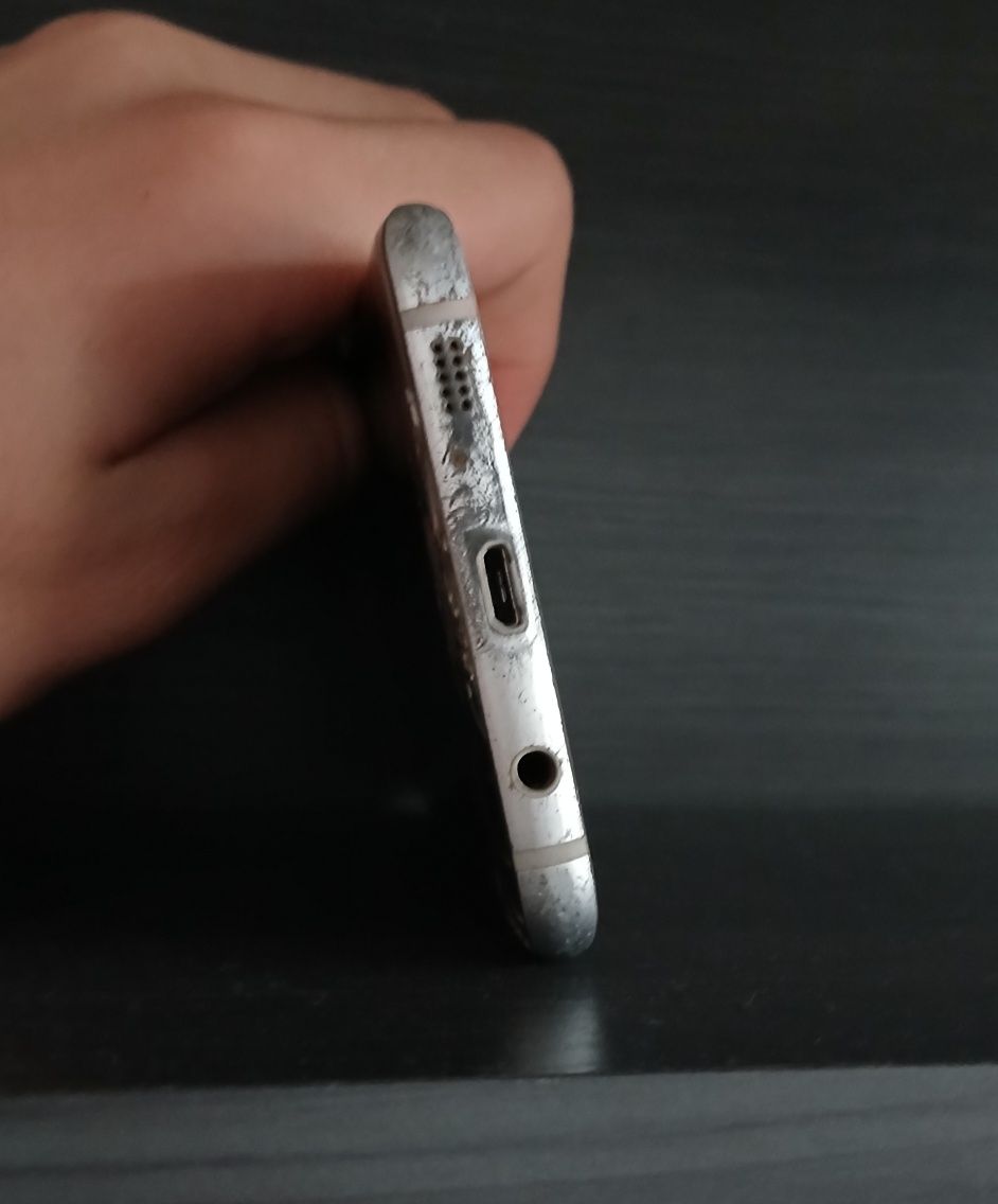Samsung Galaxy S7 Edge pentru piese