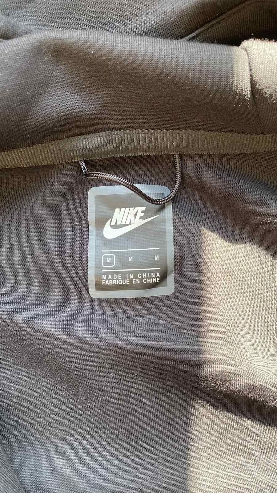 Nike Tech Fleece