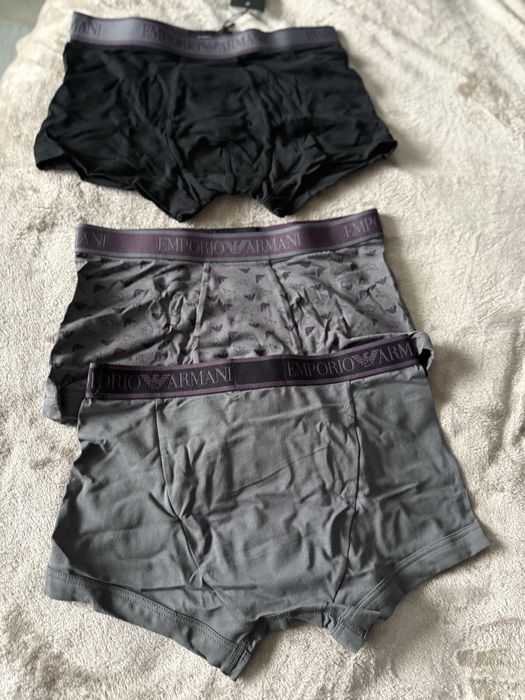 Emporio Armani set 3 boxeri gri/negru marimea S noi originali