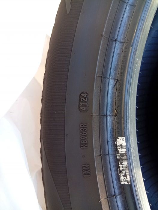 Гуми Pirelli Scorpion 265x50x20R grand cherokee wk2