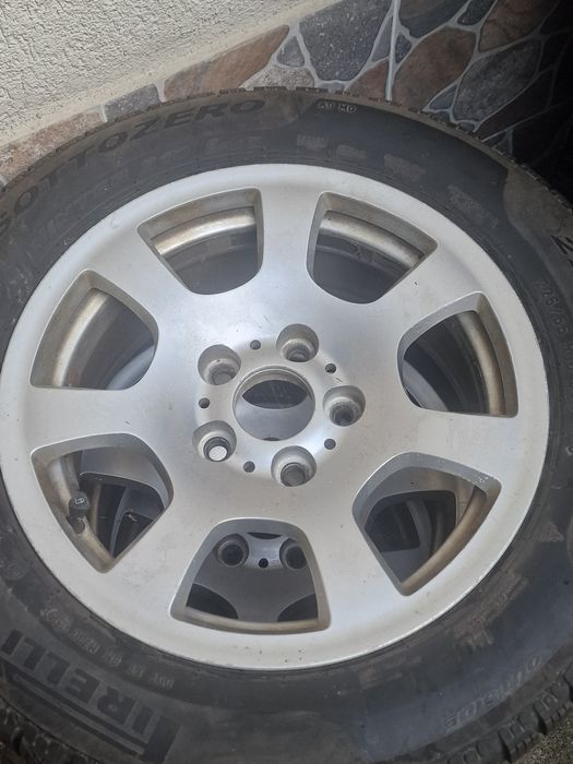 Jante cu cauciucuri 225 55 16