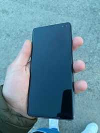 Vand samsung s10 plus aproape impecabil