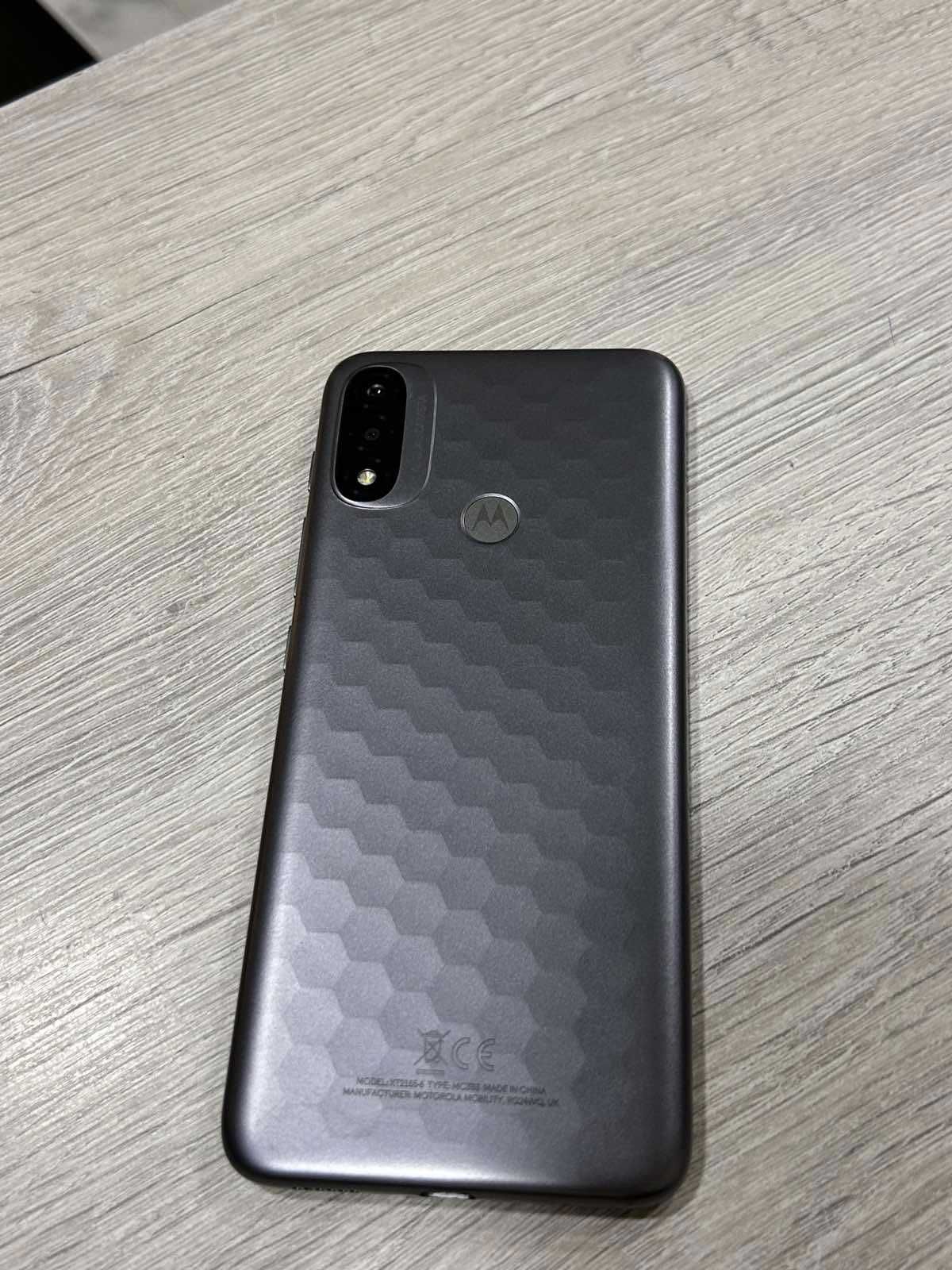 Motorola E20 32GB 2GB RAM Dual