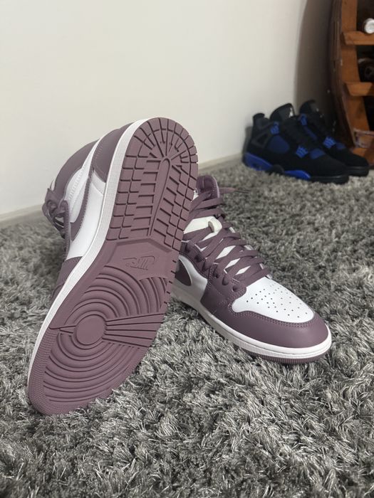 Jordan 1 Retro OG Mauve
