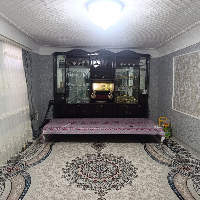 Bedniy pasyolka Raimqulov kochasida uy sotiladi 8 sotix