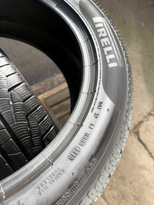 2x Anvelope Iarna 245/45 R18 - Pirelli Sotto Zero Serie 2 Rsc runflat