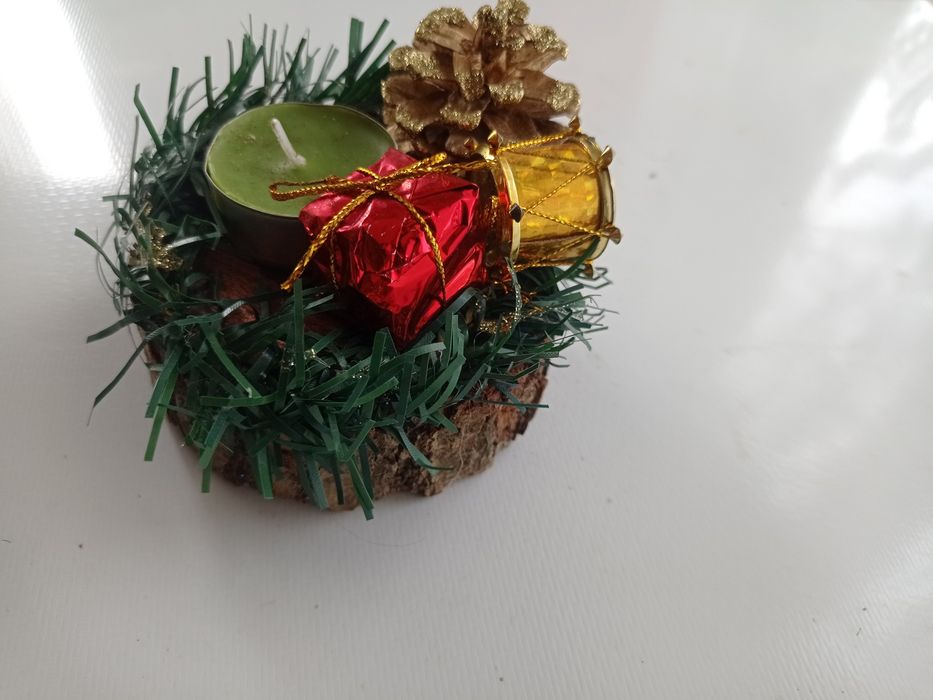 Vând ornamente de Crăciun . Preț negociabil