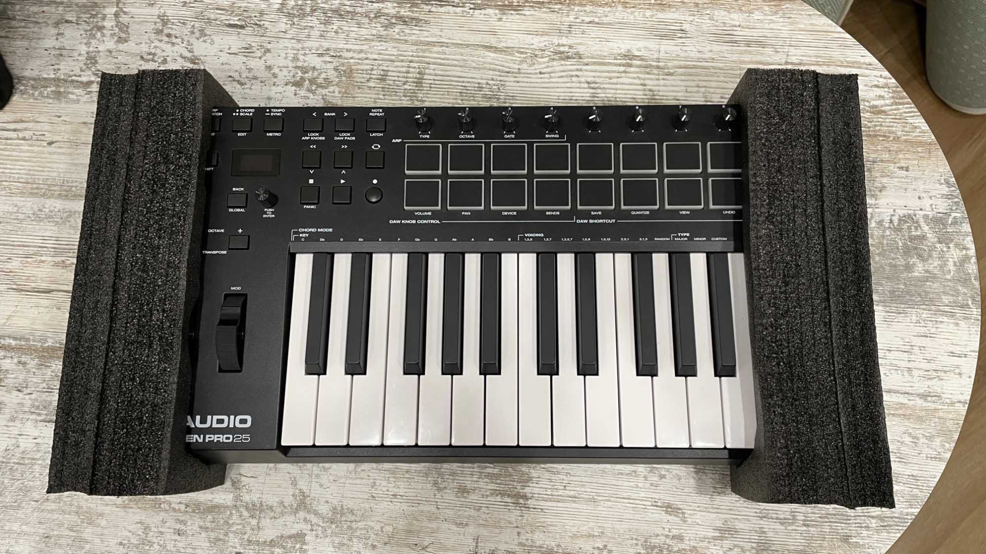 Midi-клавиатура M-Audio Oxygen Pro 25