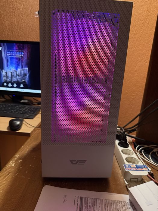 Продавам 2бр чисто нови компютъра