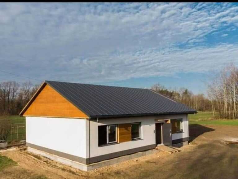 Casa modulara si garaje auto din structura metalica si panou sandwich
