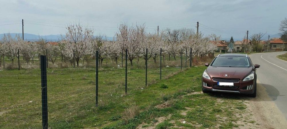 Парцел УПИ с лице на главен път, с. Енина