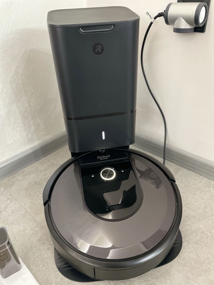 Прахосмукачка-робот Irobot 7+
