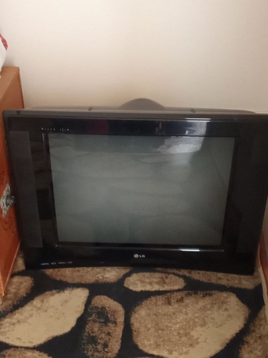 Телевизор сотилади