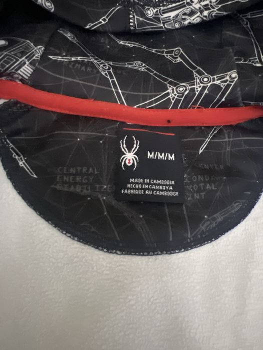 Человек паук  ветровку как новый привозной