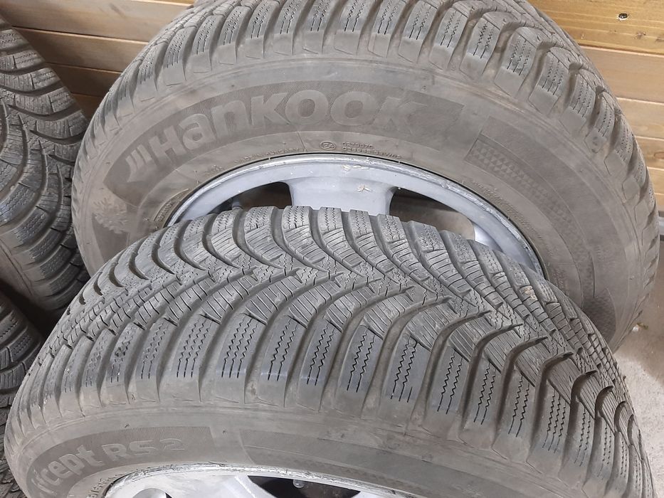 Зимни гуми 195/65/15