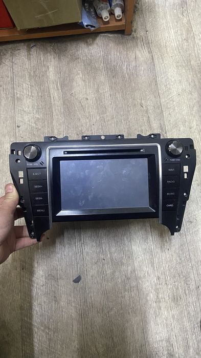 Продам штатный магнитофон от камри 50