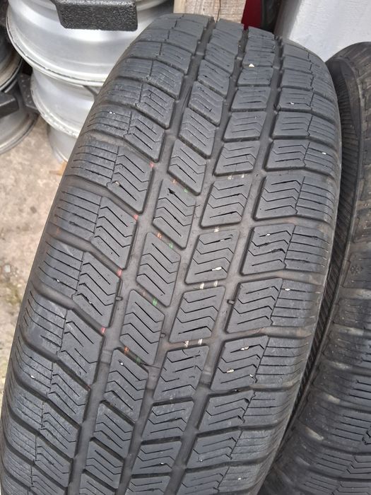 225 65 17 BARUM 4броя зимни