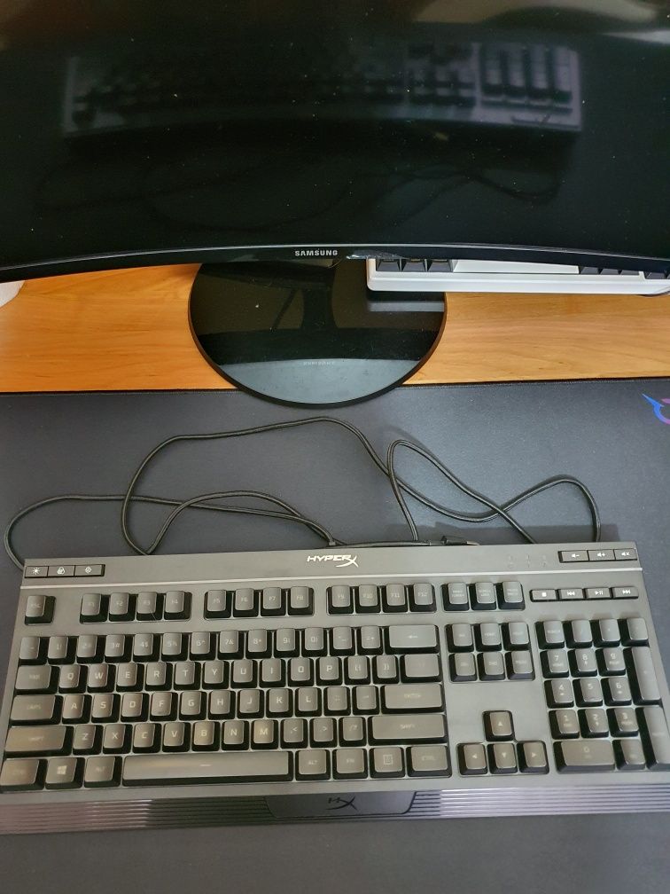 Tastatură HyperX Alloy Core RGB