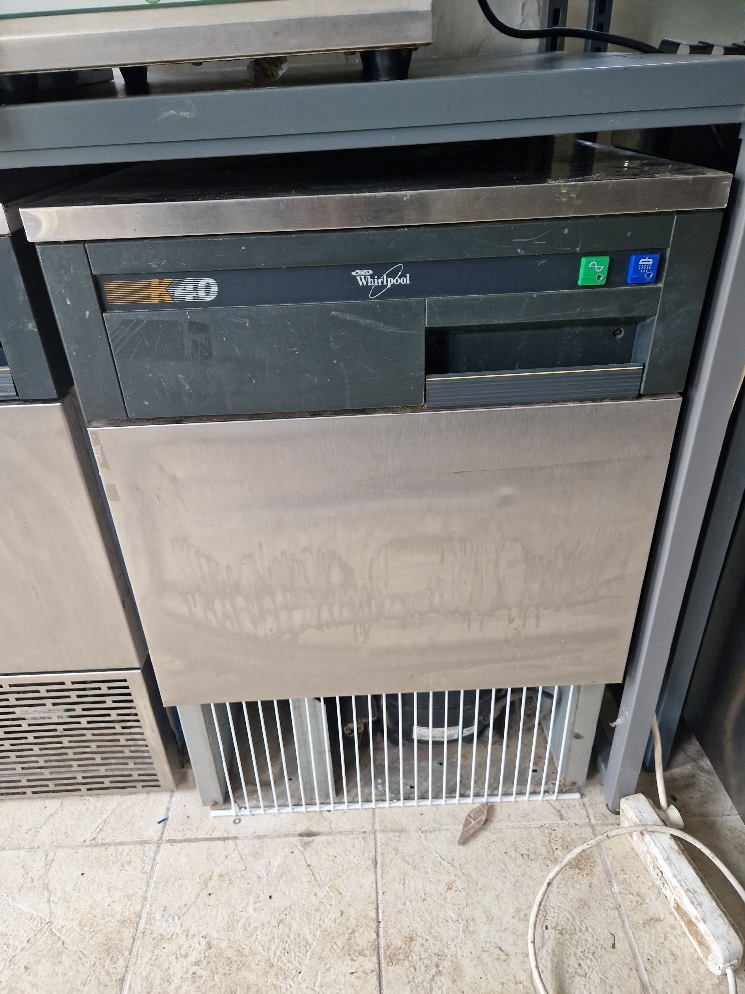Frigider,  Dulap frigorific, Masa rece 2-3 usi inox, masa frigorifica