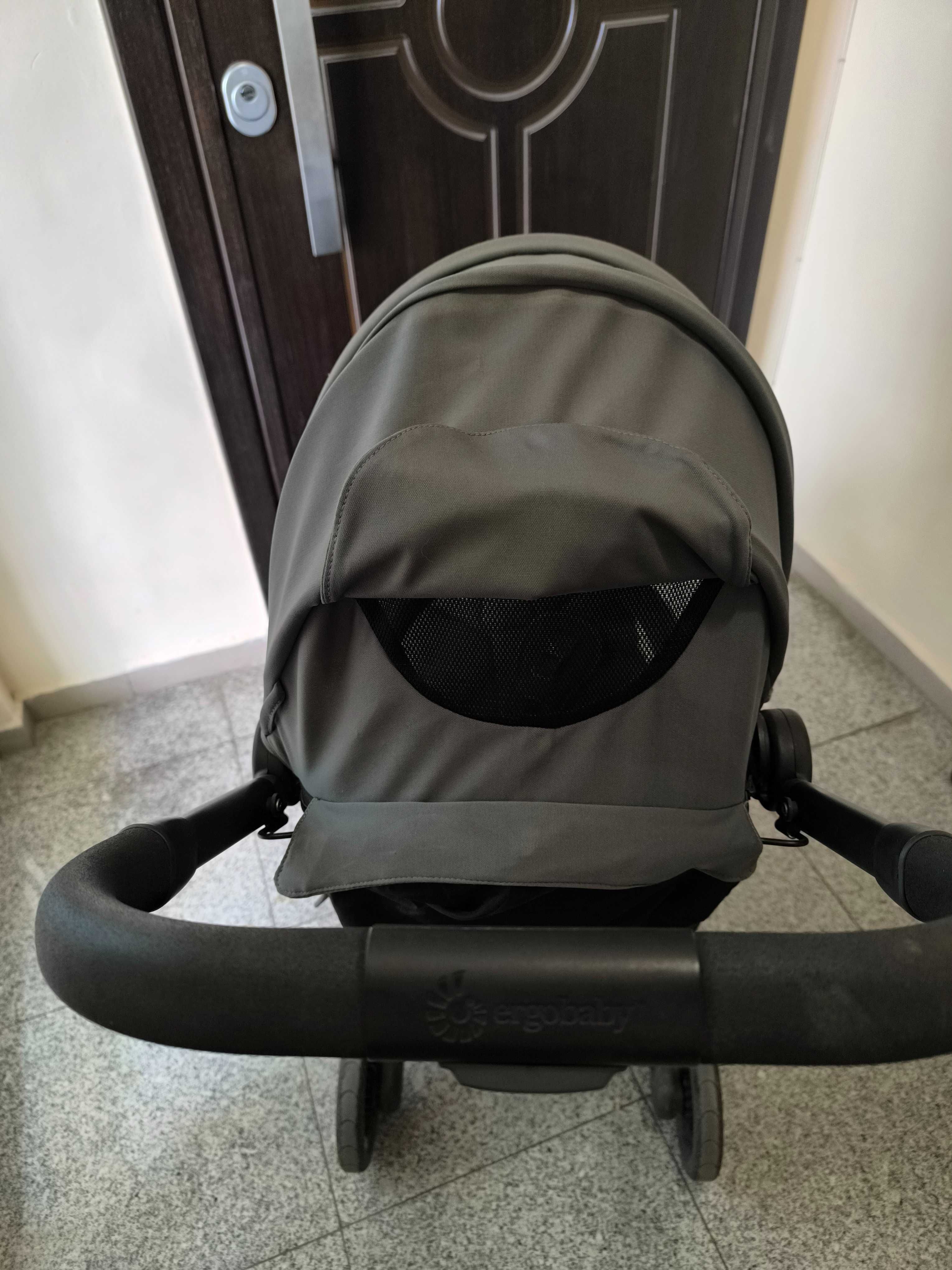 Компактна Ergobaby Metro Compact City Stroller лятна бебешка количка