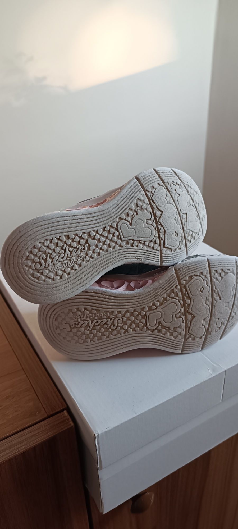 Маратонки Skechers