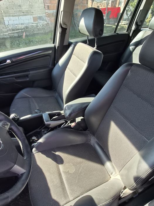 Opel Zafira B 1.9