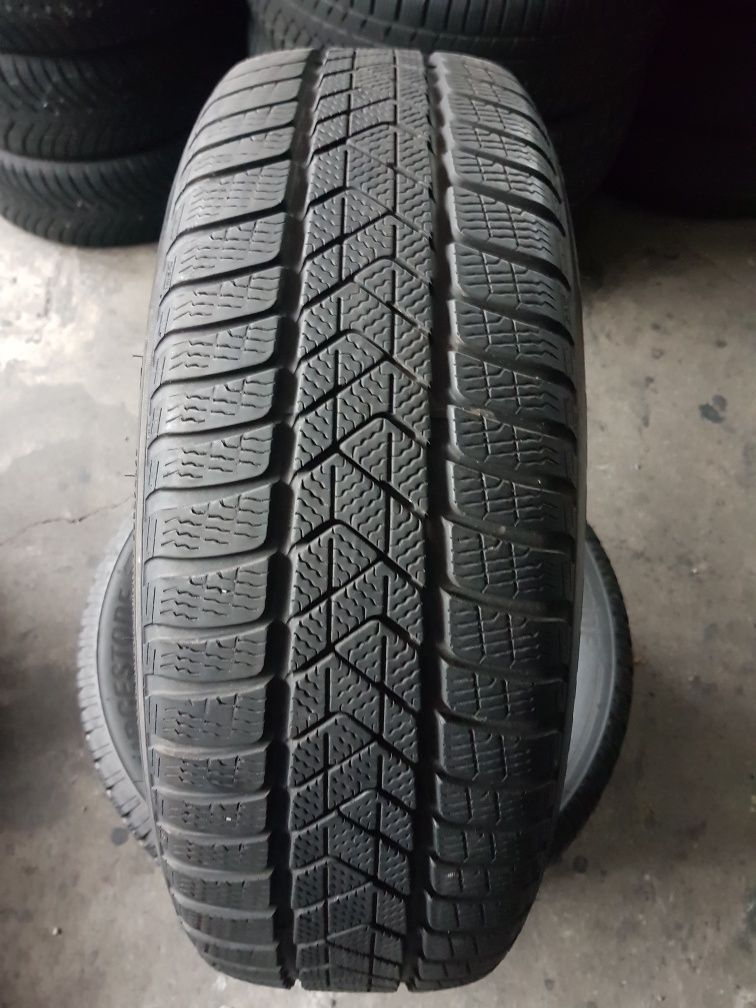 Pirelli 225/60 R18 104H M+S iarnă