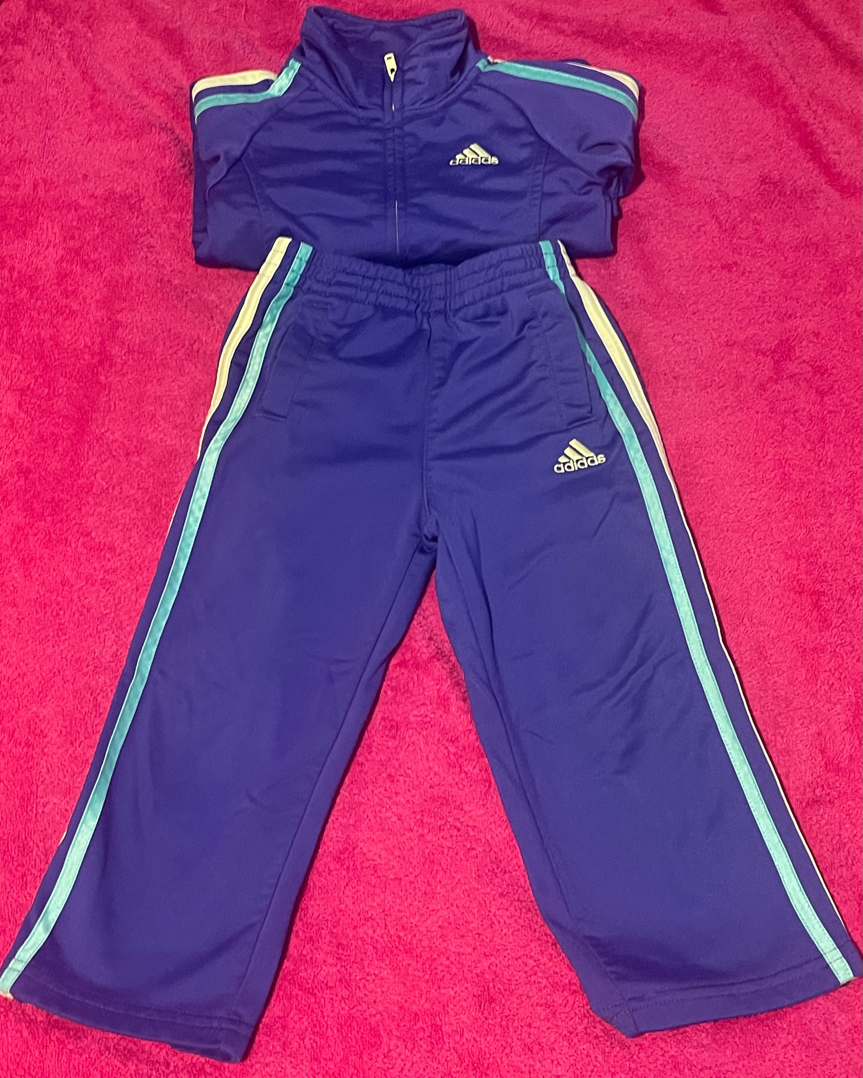 Adidas детски екип -размер 3 г