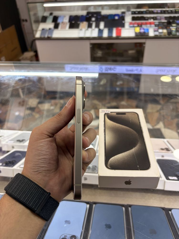 iPhone 15 Pro 256 gb natural 100%