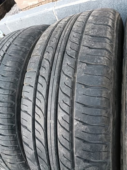 Продам летний шины Triangle 185/65/14  в хорошем состаяние