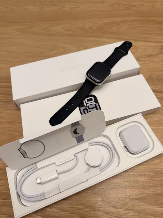 Apple Watch Series 10 , 42mm, Silver , GPS