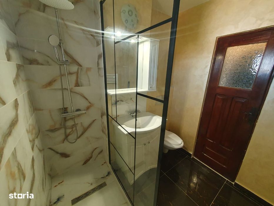 De inchiriat apartament 3 camere Canta - Profi
