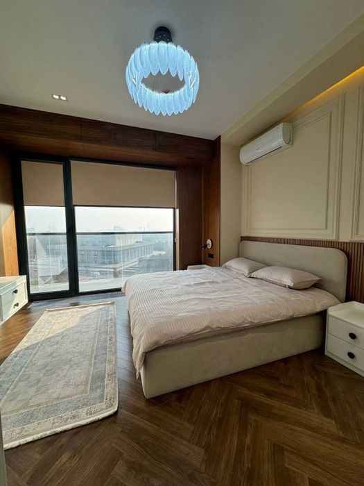 U Tower шикарный вид на Сити. 2 комнатная 72м2 ЕВРО ремонт