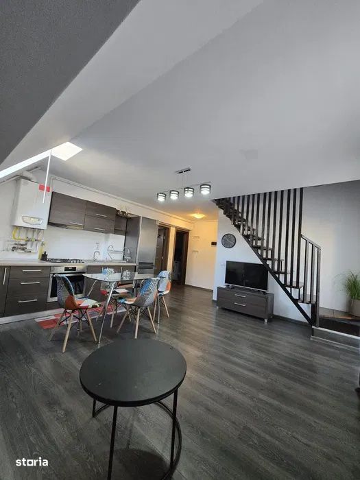 Apartament 3 Camere | Zona Tractorul | Terasa 40 Mp | Parcare