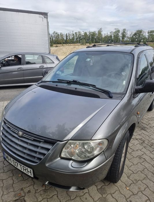 Chrysler voiajer 2.8