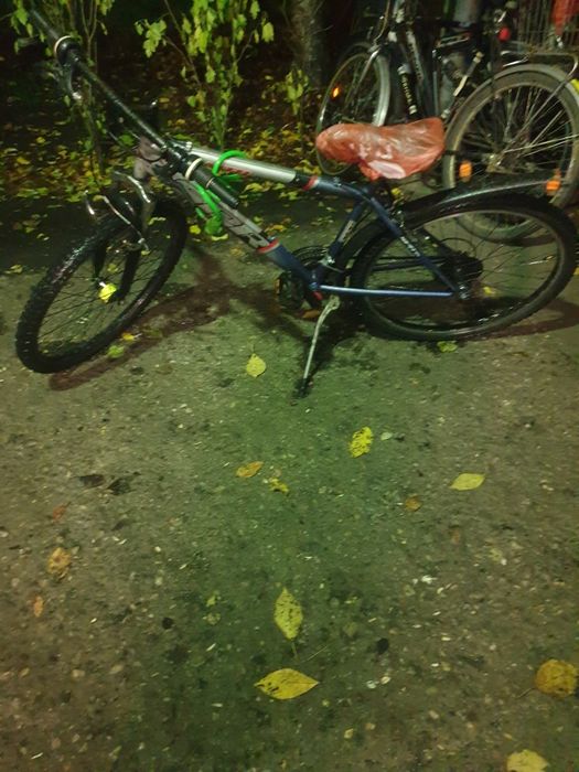 Vnd bicicleta în stare foarte buna