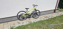 **Bicicleta (mountain bike) verde**