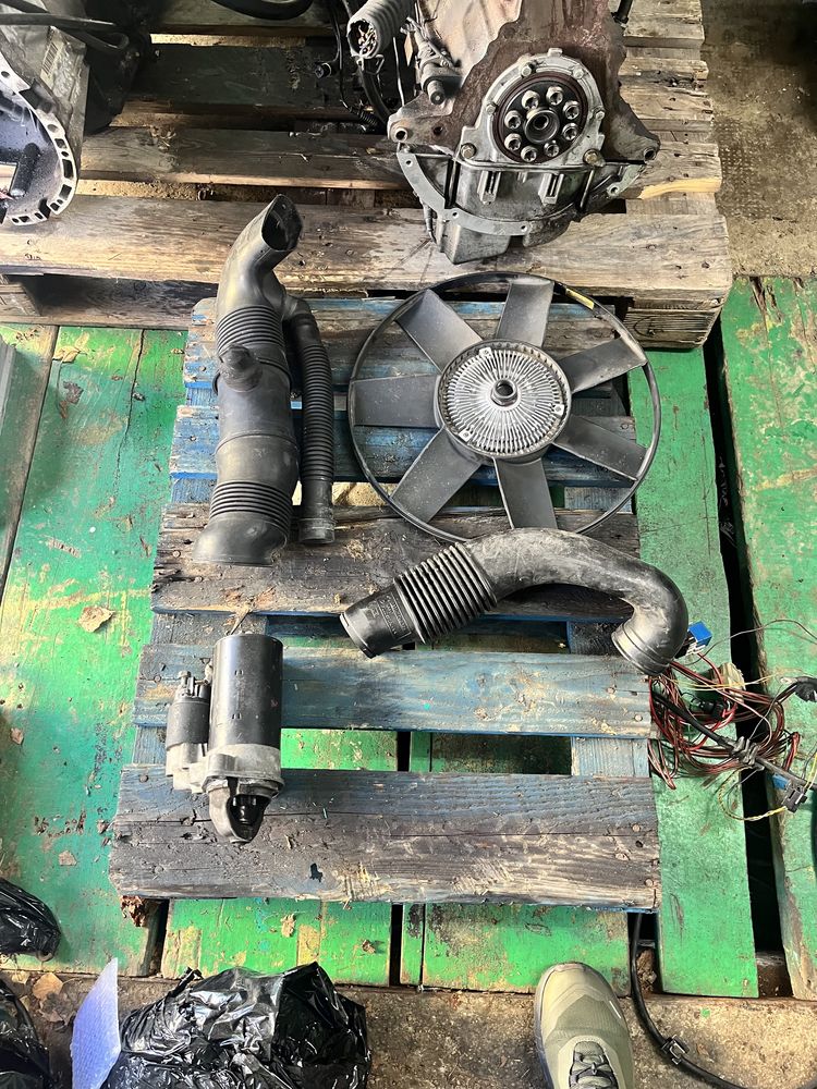 Vand/dezmembrez motor 2.5 tds