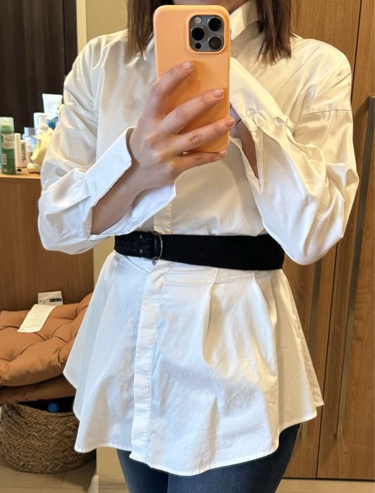 Дамска риза с колан Guess