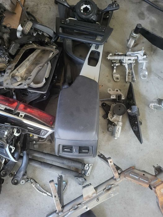 Cotiera bmw seria 3 f30,f31,f34,f36 volan stanga