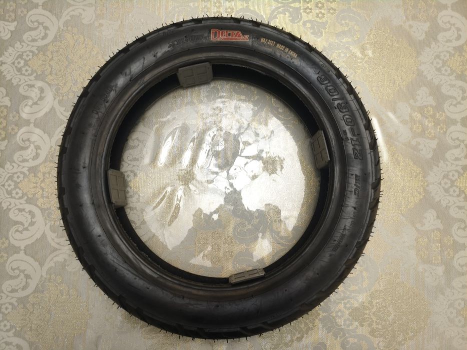 Шины для мопеда 12дюйм 90/90/12