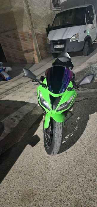 Motosikil Kawasaki Zx6R