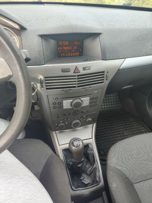 Opel Astra H 1.7 cdti
