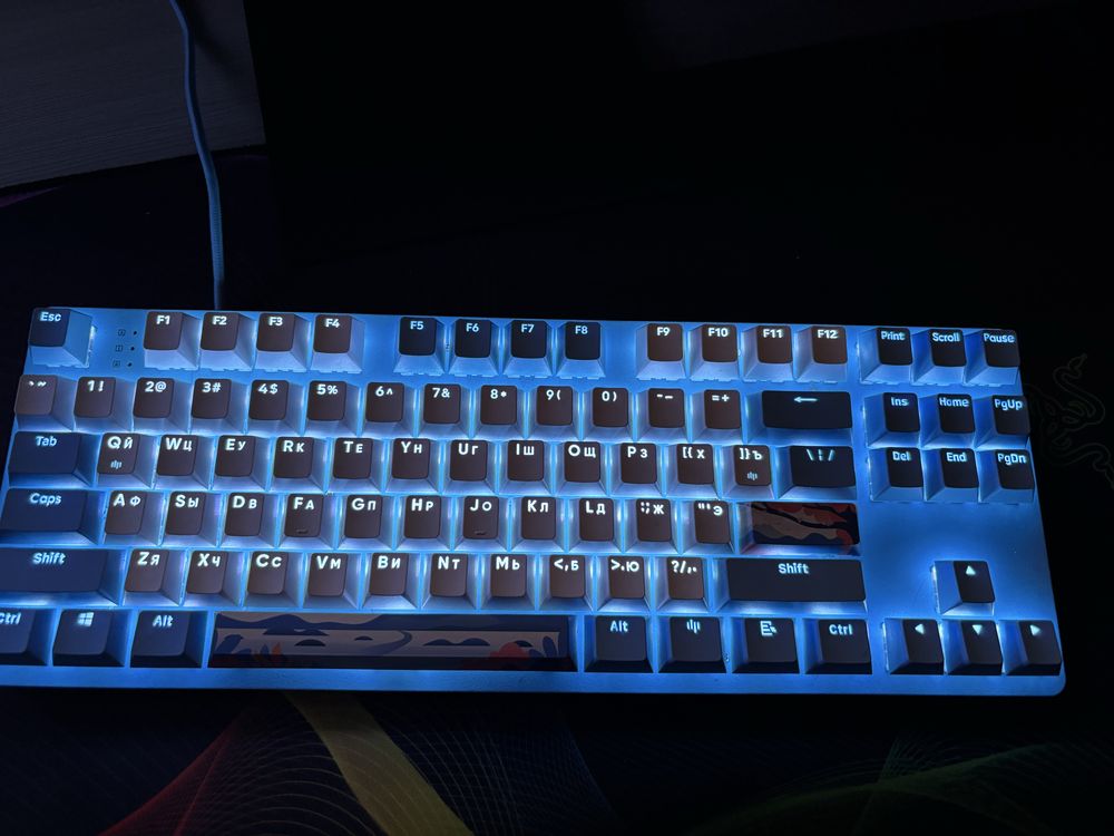 Red square keyrox tkl USB