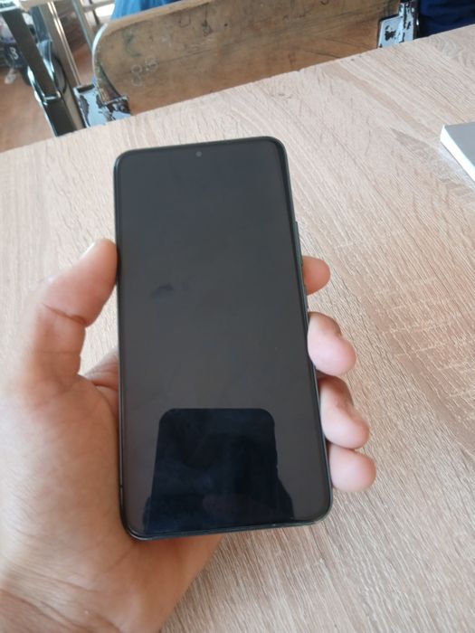 Samsung s22 sotiladi