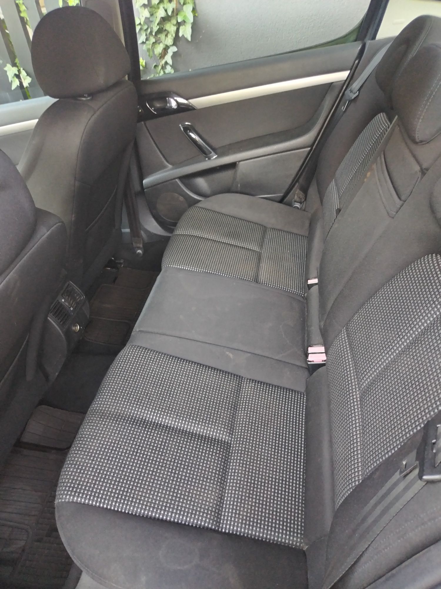 Peugeot 407 1.6 hdi , an 2008