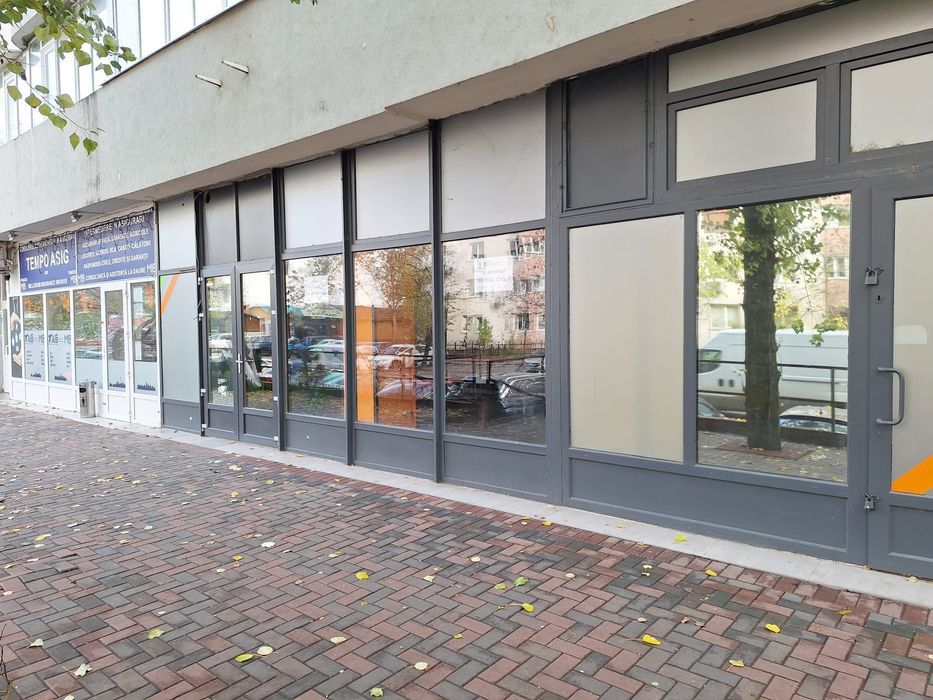 Spatiu Comercial de inchiriat - Ramnicul Sarat 21, sector 3