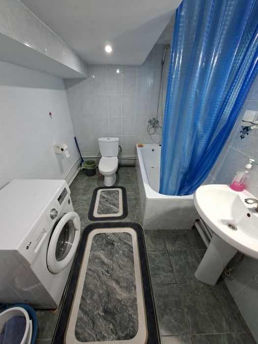 2 комн кв центр возле Достык Молла