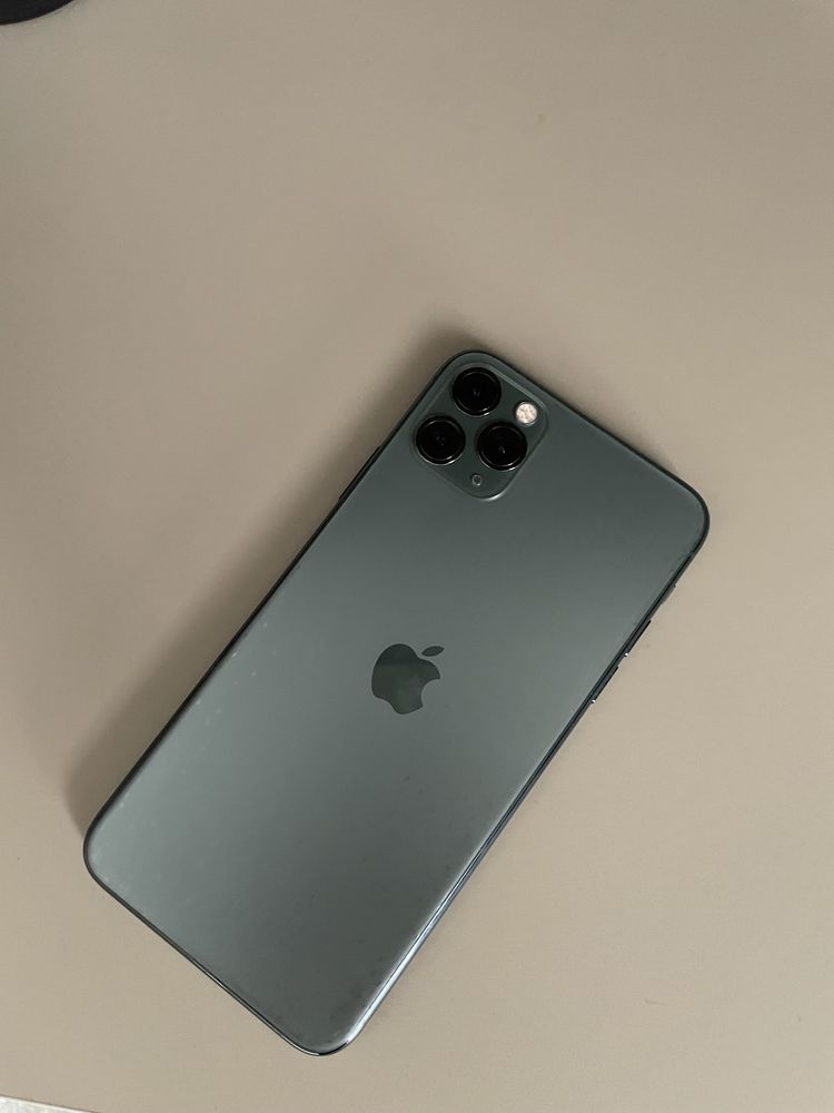 IPhone 11 PRO Max б/у